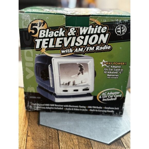 NOS Vintage Electro model 321 Portable 5 Inch Black & White TV & AM FM Radio - Picture 2 of 4